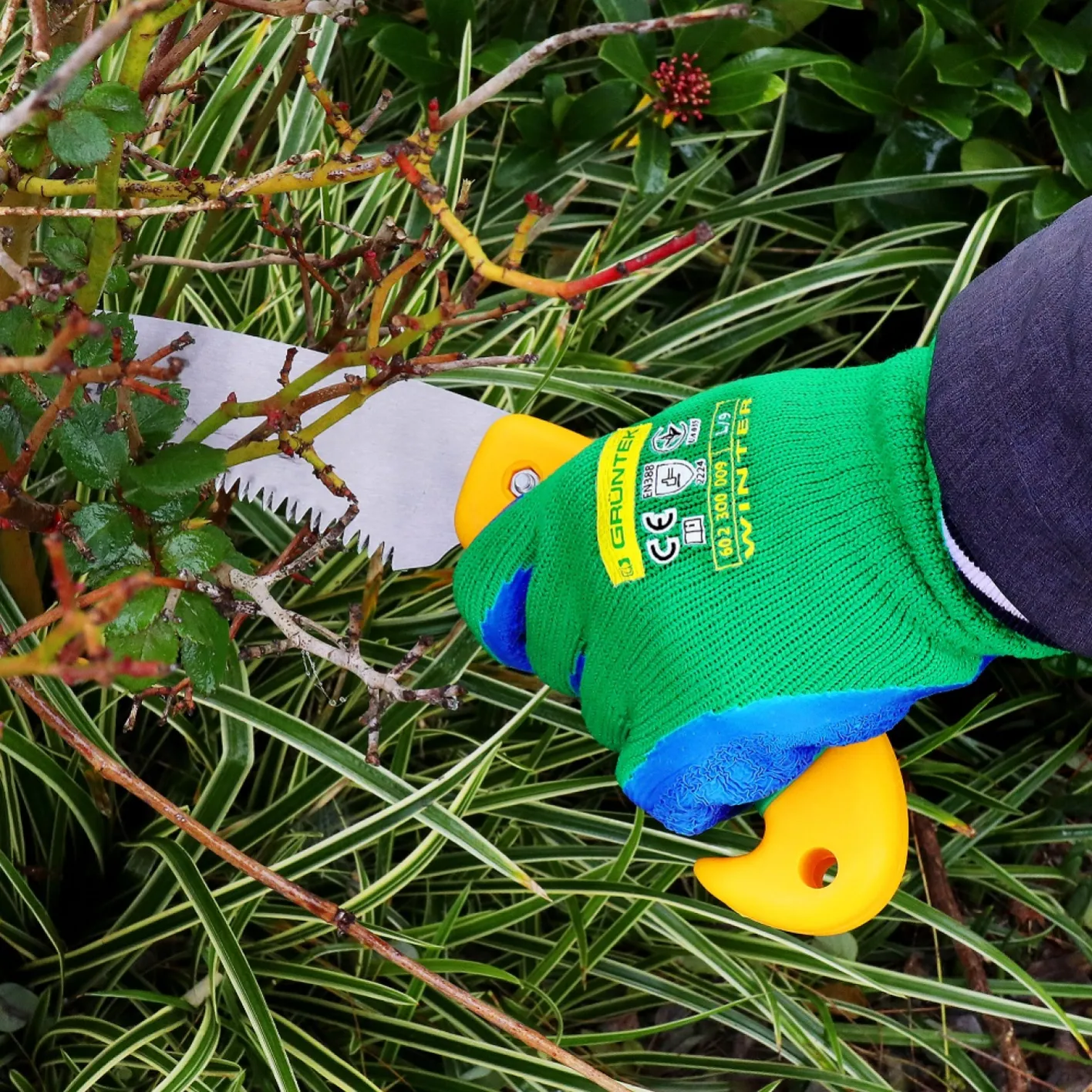 GRÜNTEK 4 Paar THERMO Garten-Handschuhe für Gebrauch im Herbst und Winter mit Thermofutter für Herren und Damen