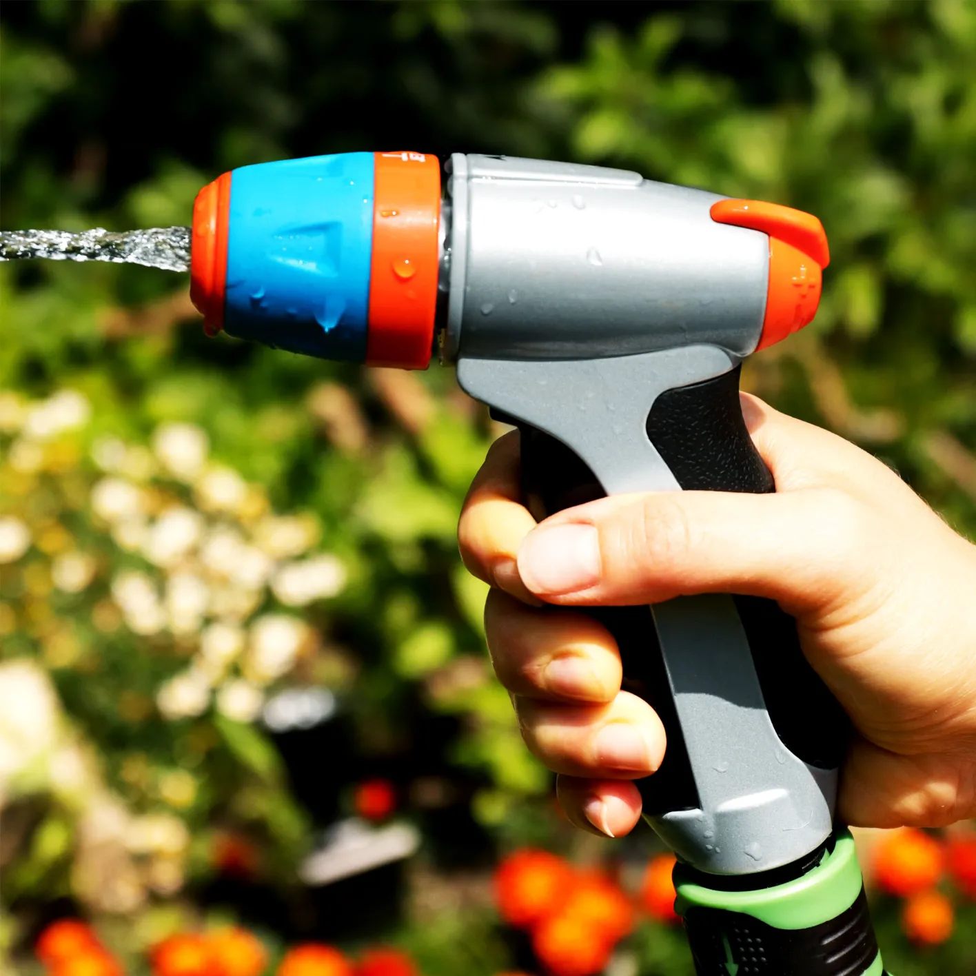 GRÜNTEK verstellbare Spritzpistole mit 3 Düsen, Garten-Spritze, Metall Gartenbrause. Einstellbare Handbrause für Garten, Autowaschen und Zuhause, stoßfest und leichtgewichtig