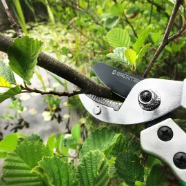 GRÜNTEK Amboss Gartenschere TUKANE 195 mm, Schere mit Metall-Amboss